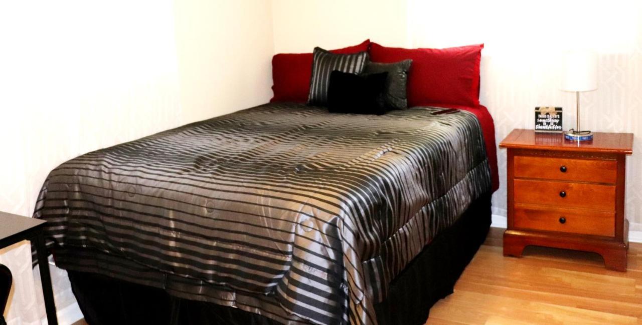 Private Room At Home Near Iad-Стърлинг Екстериор снимка