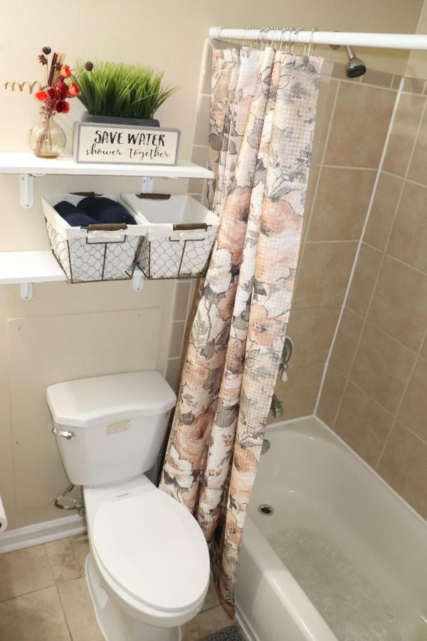 Private Room At Home Near Iad-Стърлинг Екстериор снимка
