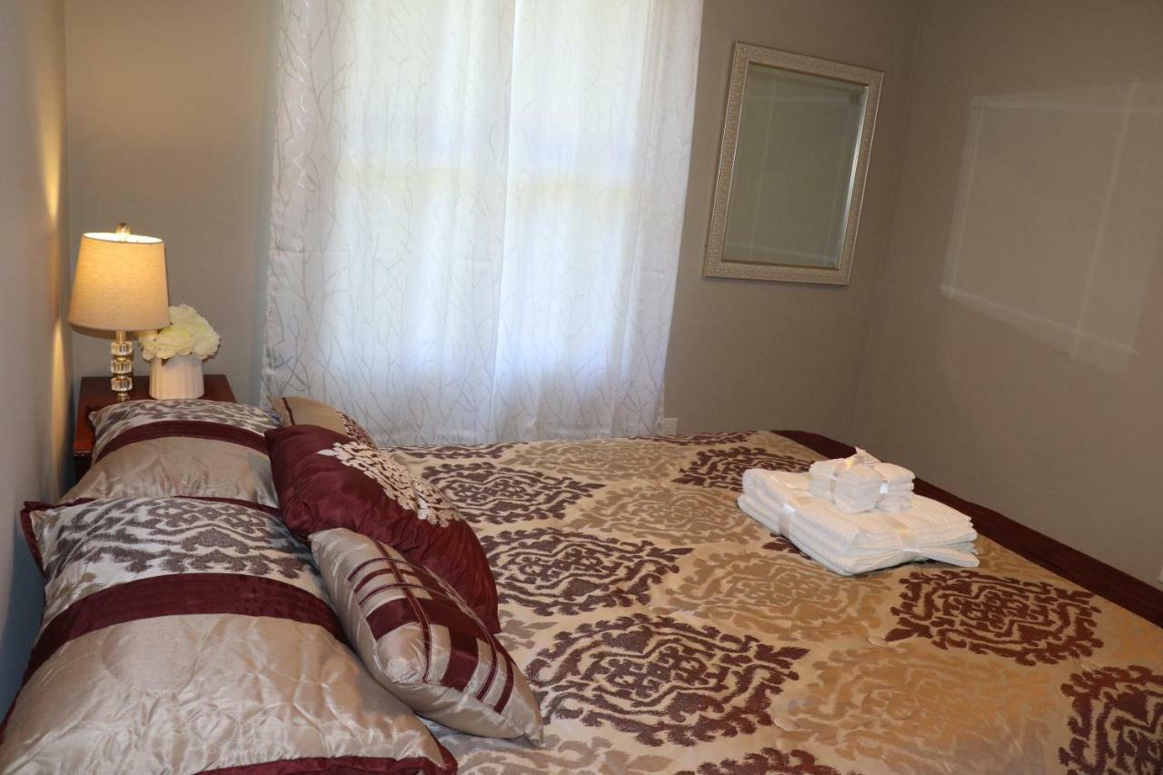 Private Room At Home Near Iad-Стърлинг Екстериор снимка
